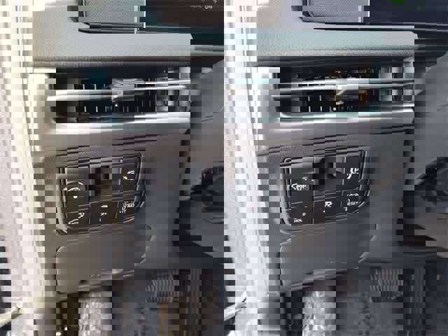 Certified 2025 Hyundai Tucson SEL image 19