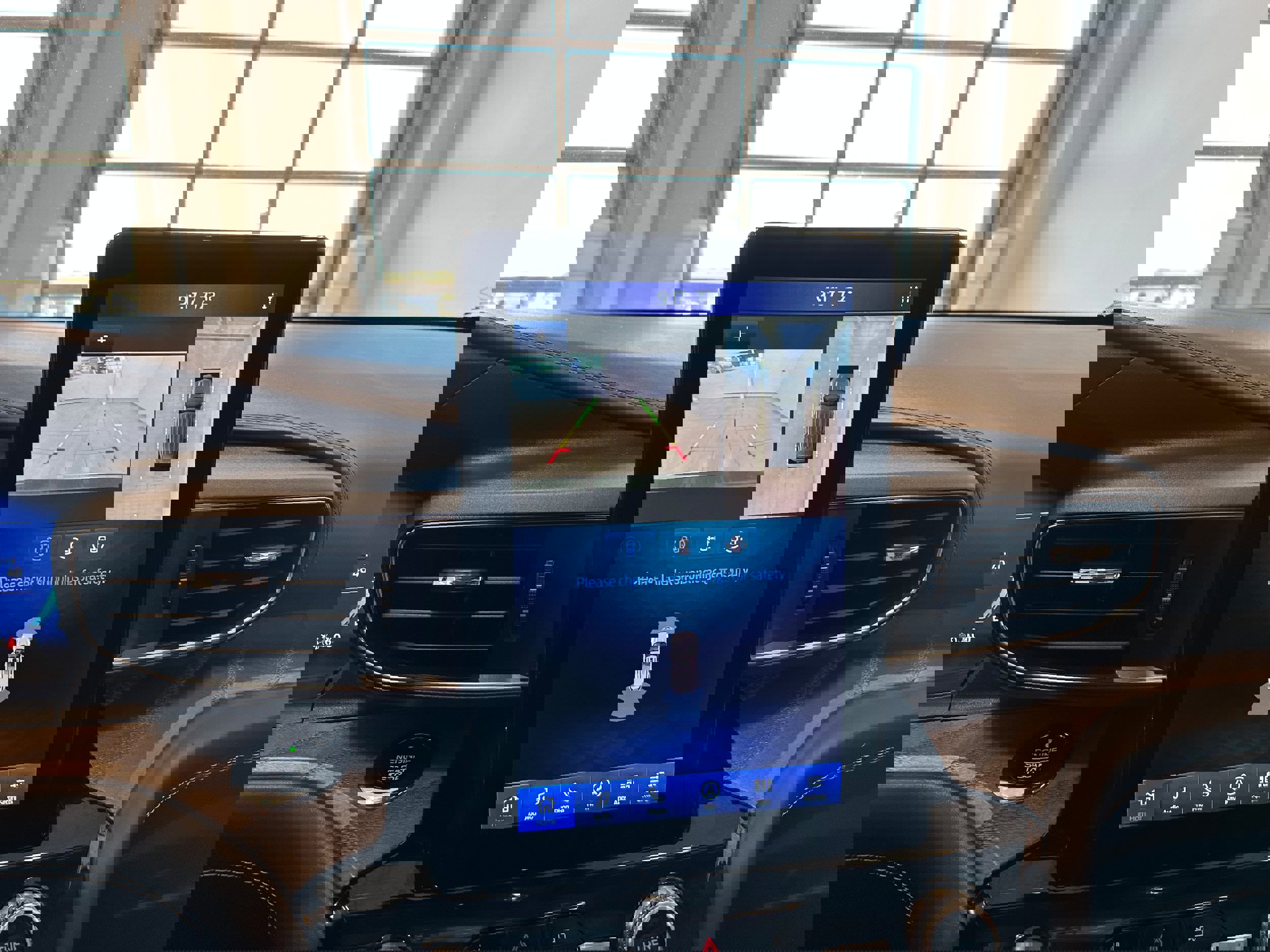 Used 2021 Ford Explorer Platinum w/ Equipment Group 601A image 22