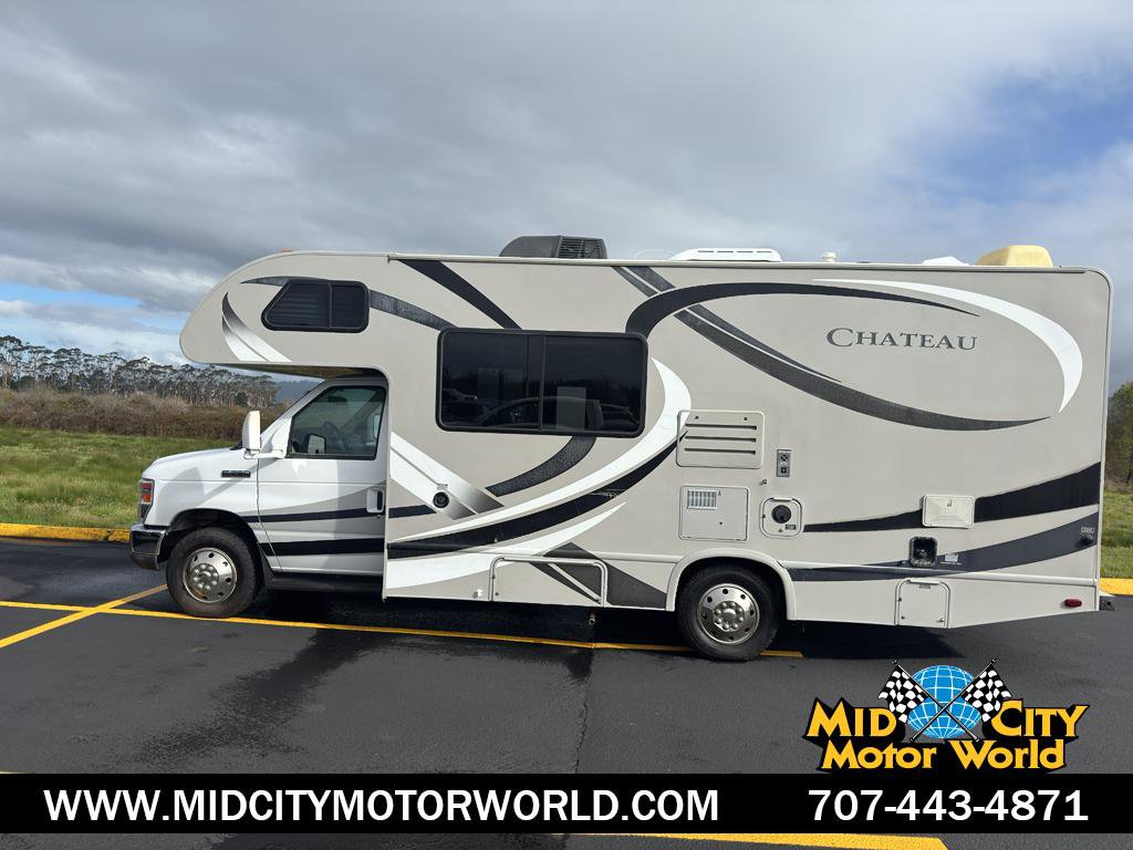 Used 2014 Ford E-350 and Econoline 350 Super Duty Wagon w/ Motorhome Prep Package