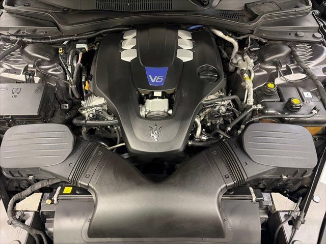 Used 2019 Maserati Quattroporte S GranLusso image 40