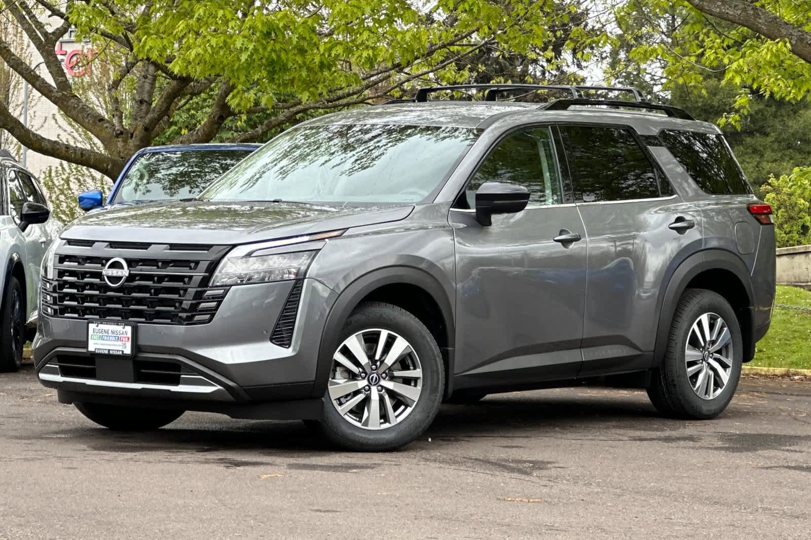 New 2026 Nissan Pathfinder SL AWD/4WD image 1