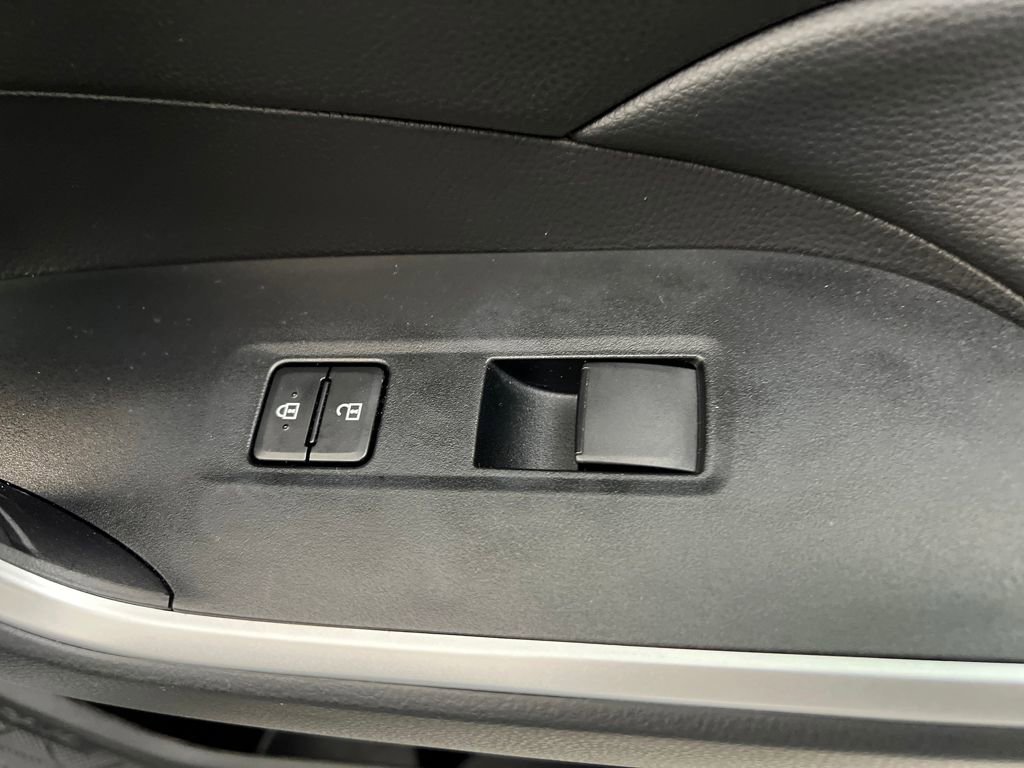 Used 2025 Toyota RAV4 LE image 25