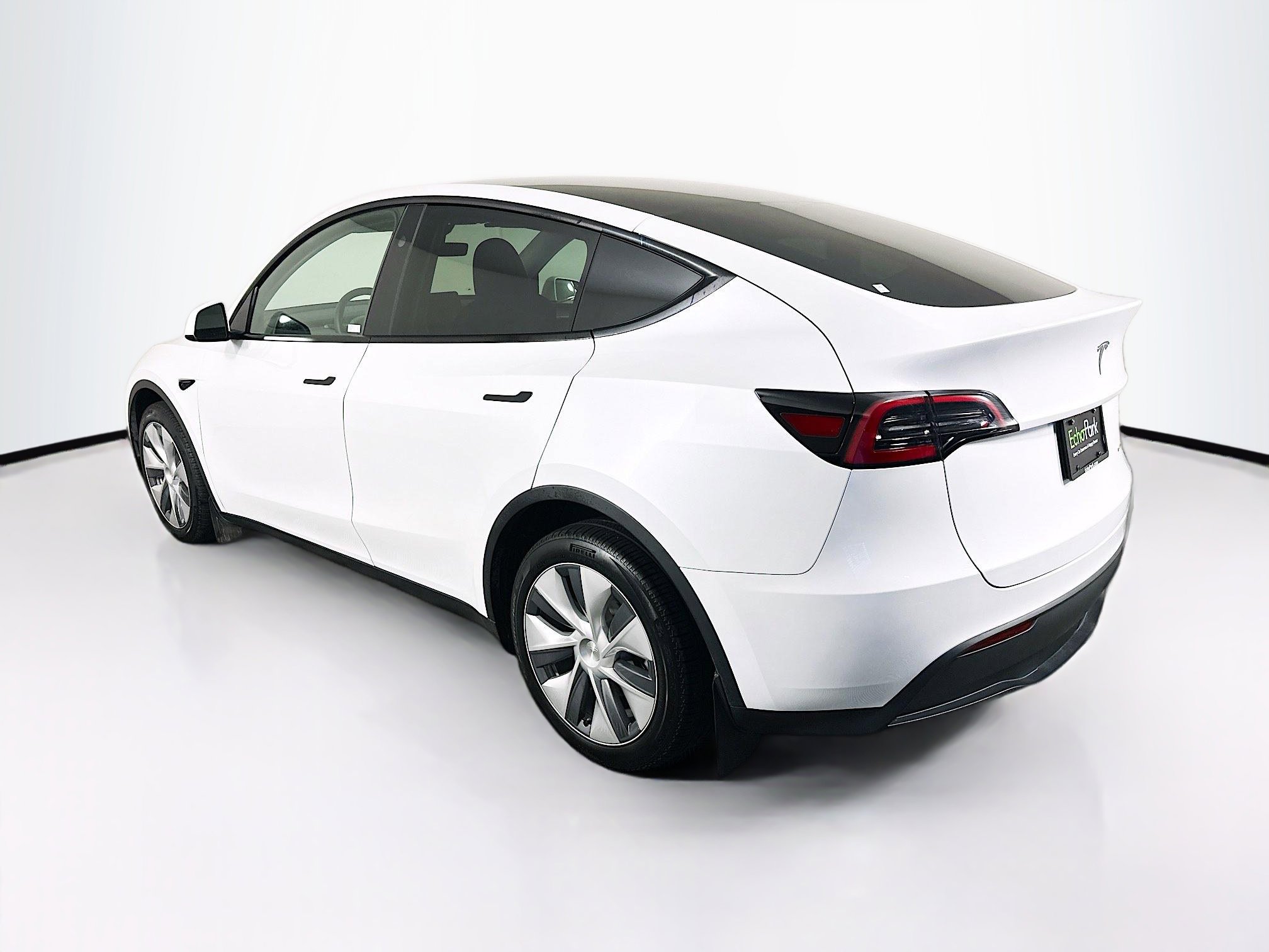 Used 2024 Tesla Model Y Long Range image 5