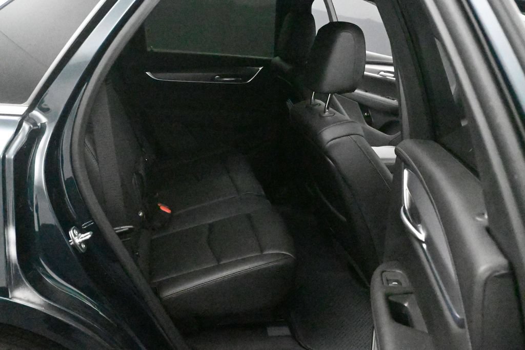 Used 2026 Cadillac XT5 Luxury AWD/4WD image 12