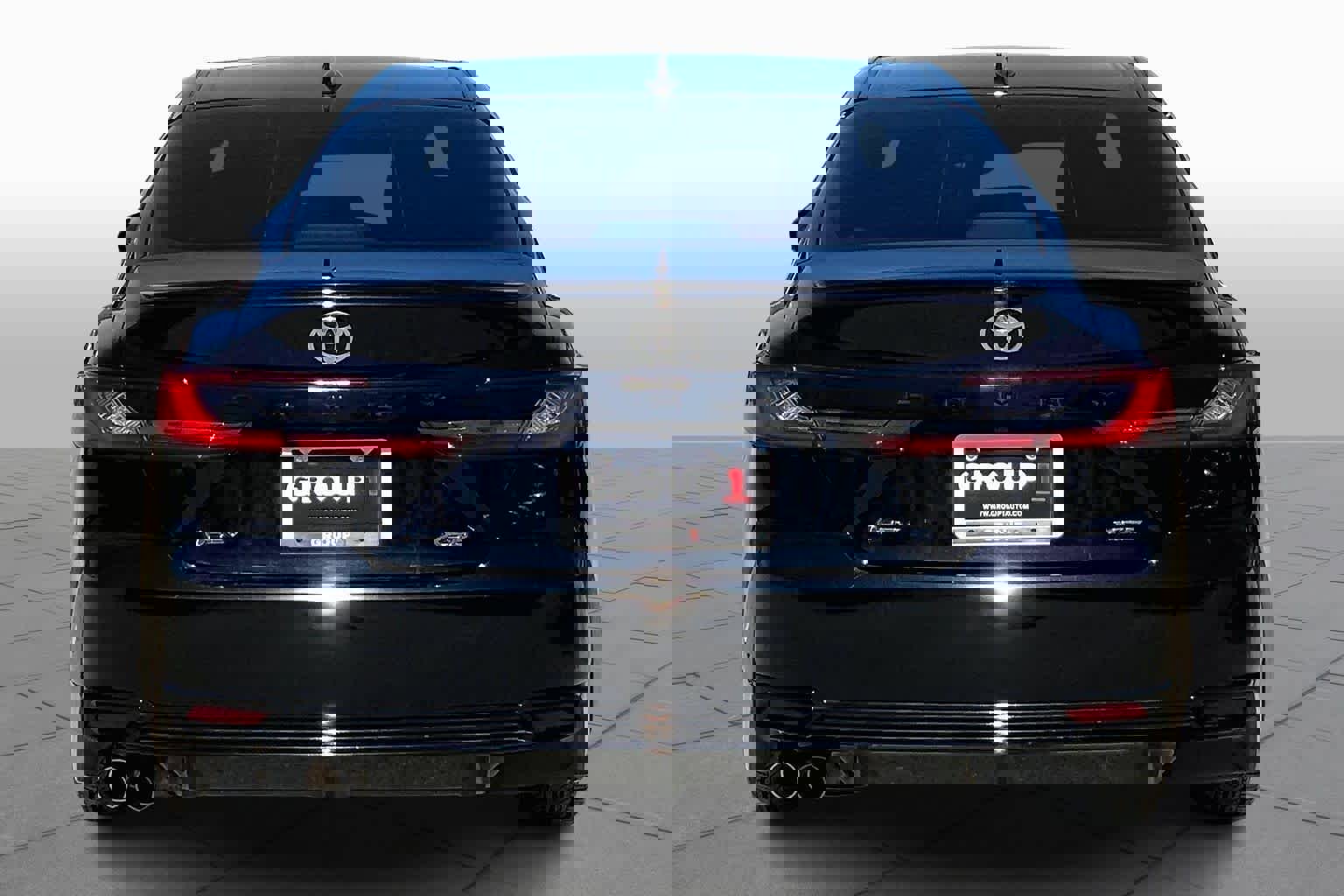 Used 2025 Toyota Camry XSE image 5