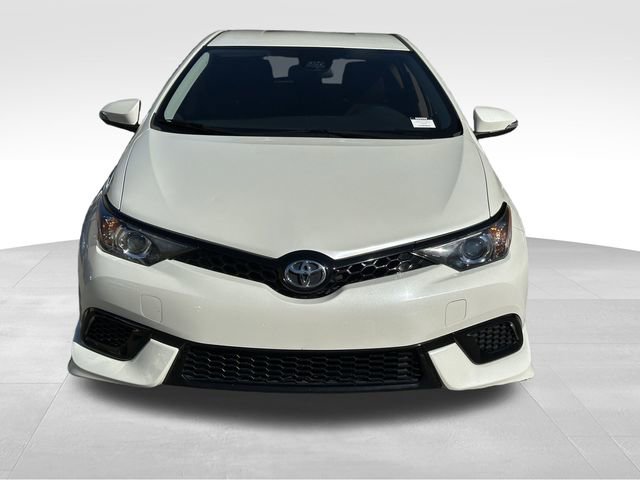 Used 2018 Toyota Corolla iM image 8