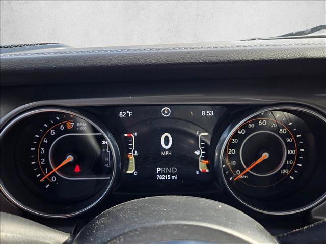 Used 2018 Jeep Wrangler Unlimited Sahara AWD/4WD image 13