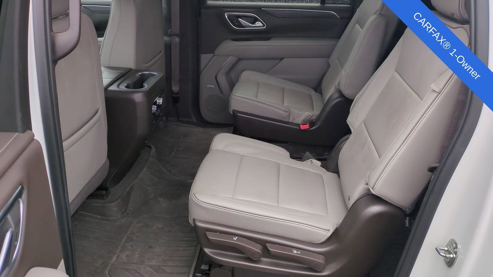 Used 2023 GMC Yukon XL SLT w/ SLT Premium Package image 20