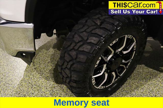 Used 2020 Chevrolet Silverado 2500 LTZ w/ LTZ Texas Edition image 22