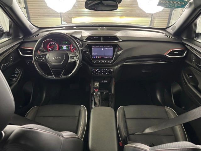Used 2022 Chevrolet TrailBlazer RS w/ Technology Package image 14