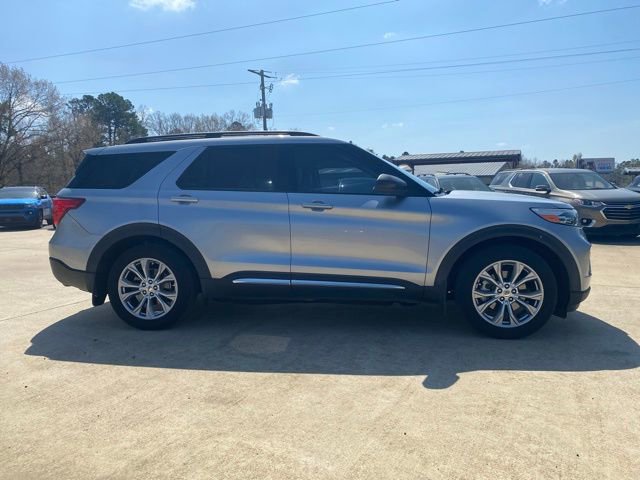 Used 2020 Ford Explorer XLT w/ Equipment Group 202A image 5