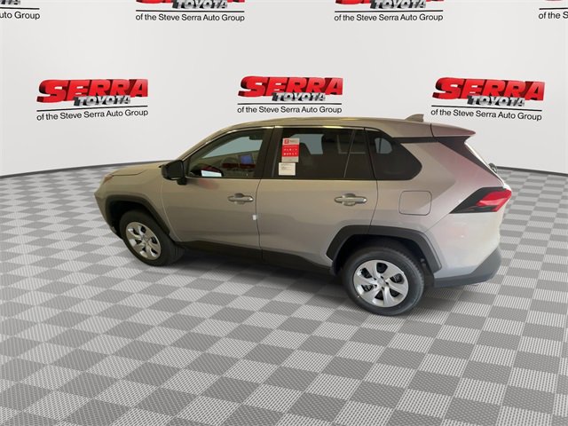 Used 2025 Toyota RAV4 LE image 6