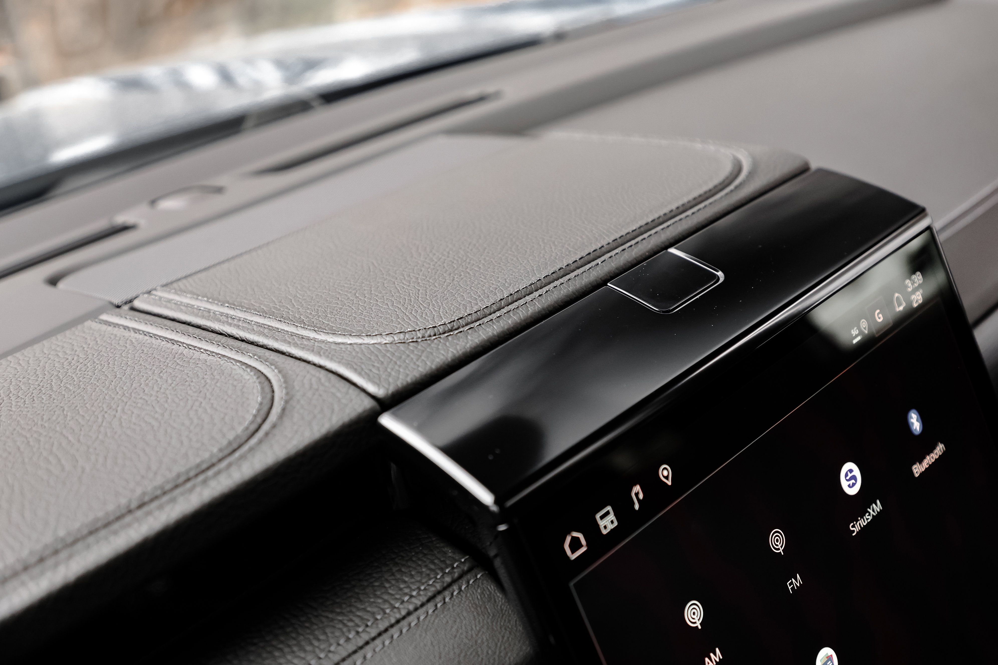 New 2026 GMC Yukon XL Denali image 40