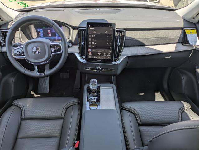 New 2026 Volvo XC90 T8 Ultra w/ Protection Package AWD/4WD image 11