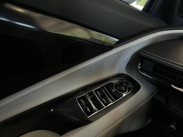 Certified 2024 Chevrolet Corvette Stingray Preferred Conv w/ Z51 Performance Package RWD image 11