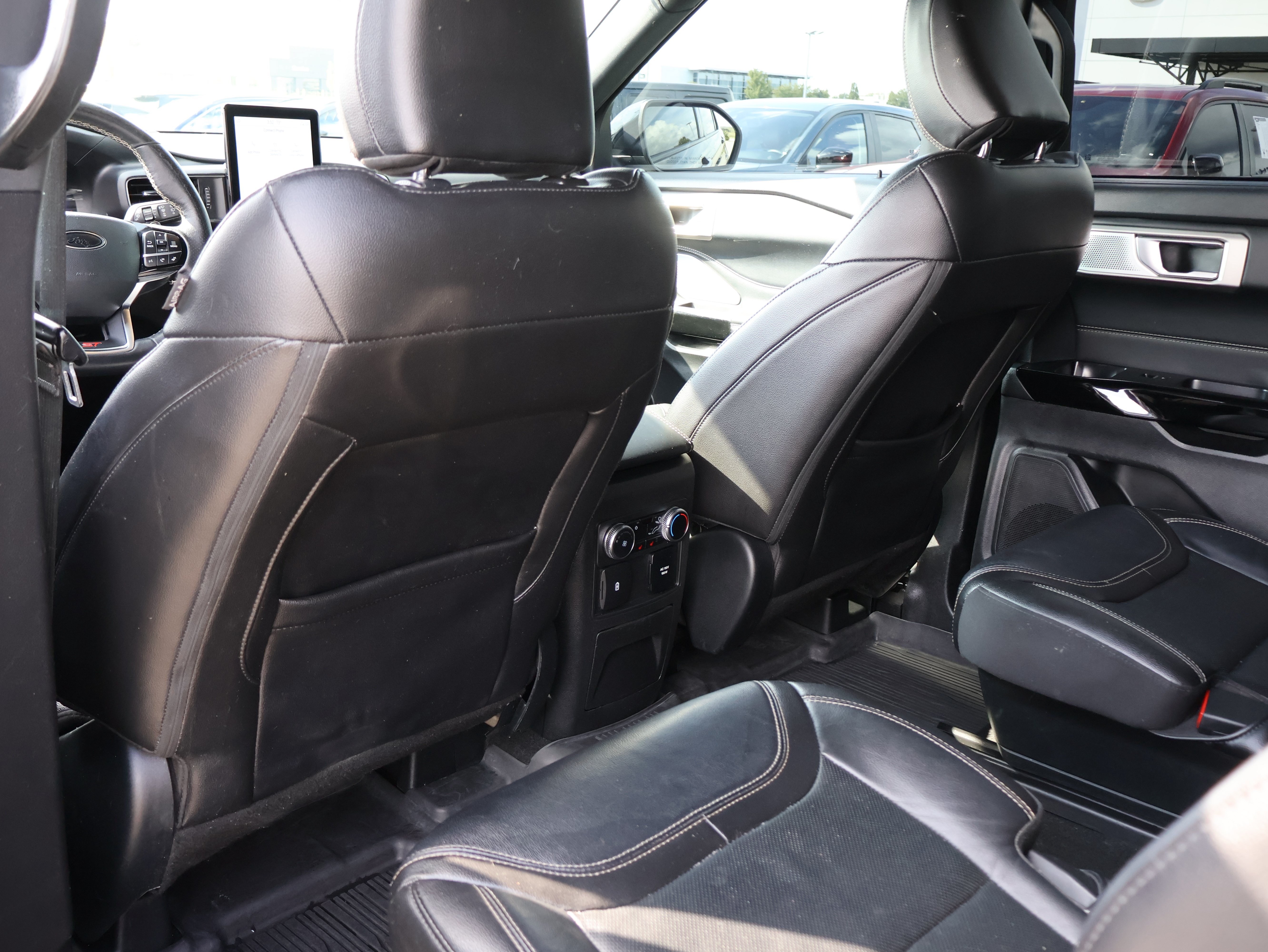 Used 2023 Ford Explorer ST w/ Equipment Group 401A AWD/4WD image 15