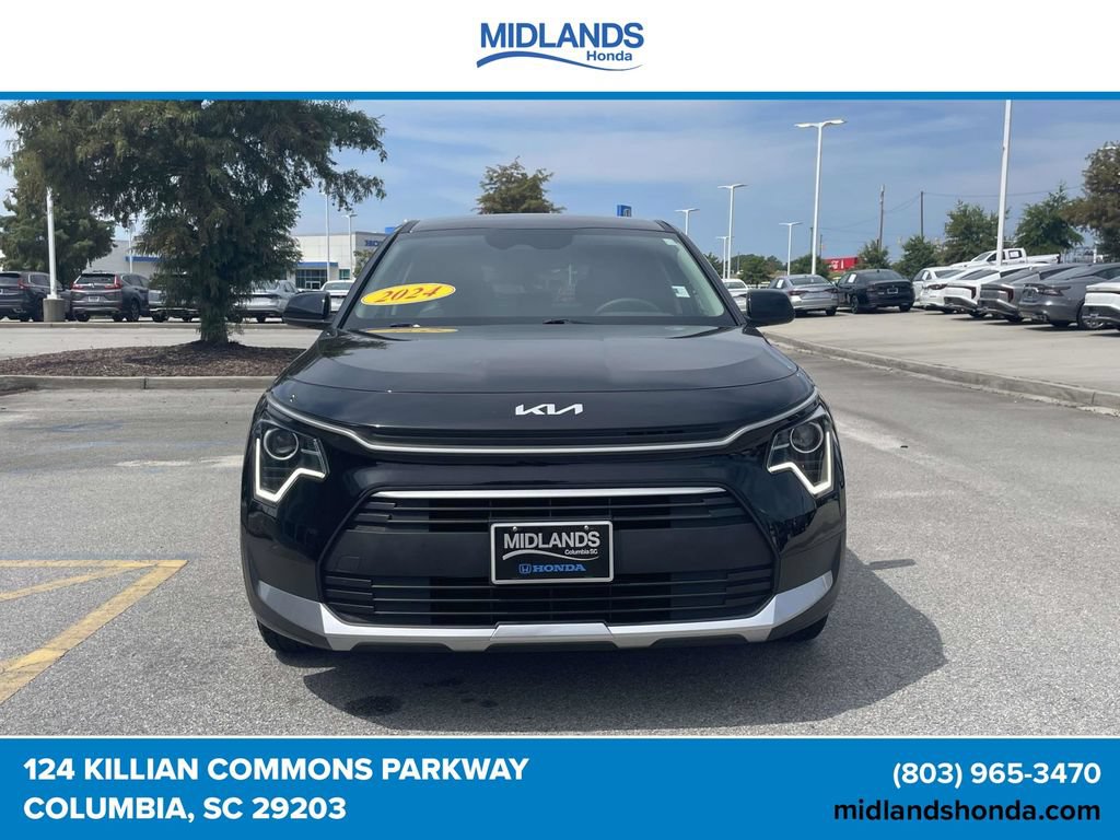 Used 2024 Kia Niro LX FWD image 2