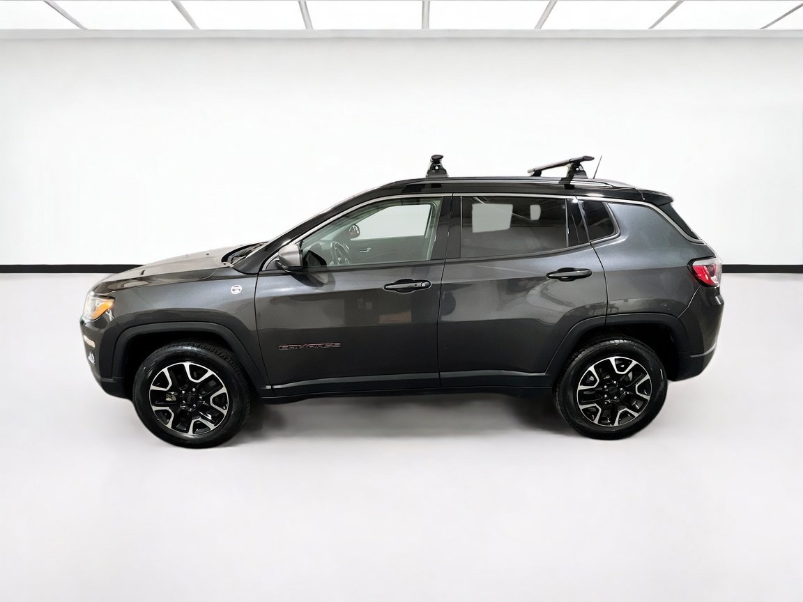 Used 2019 Jeep Compass Trailhawk AWD/4WD image 23