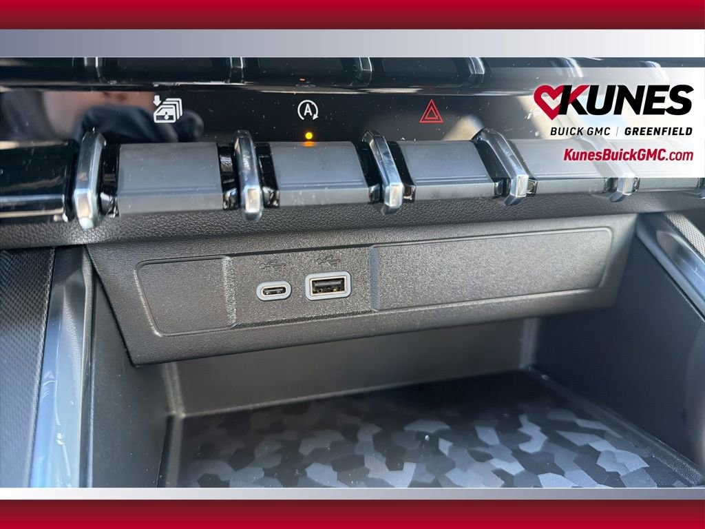 New 2026 GMC Canyon Elevation w/ Convenience Package image 22