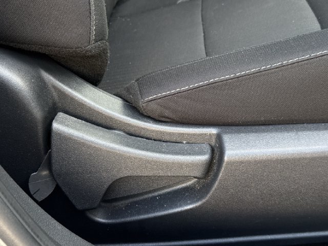 Used 2025 Nissan Sentra SV FWD image 28