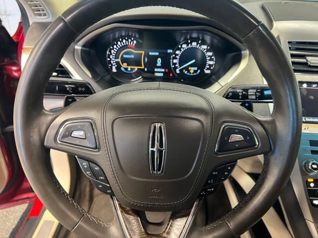 Used 2017 Lincoln MKZ Select w/ Select Plus Package image 9