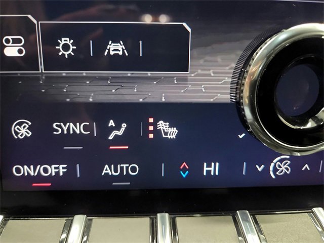 Used 2024 GMC Acadia Elevation image 26