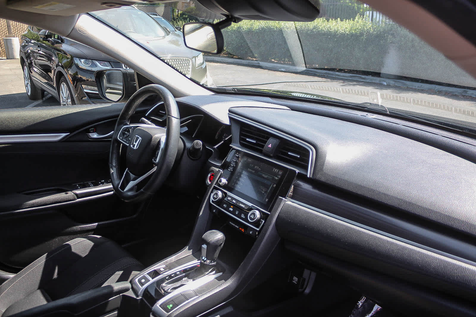 Used 2019 Honda Civic EX image 21