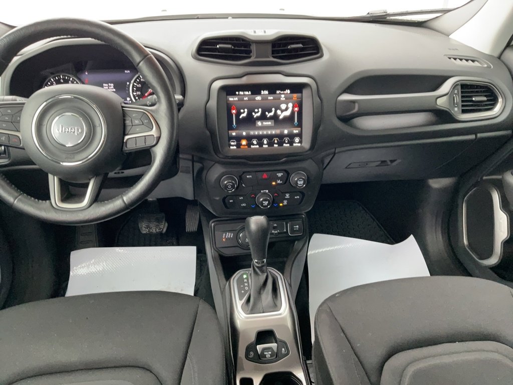 Used 2022 Jeep Renegade Latitude w/ Convenience Group image 12