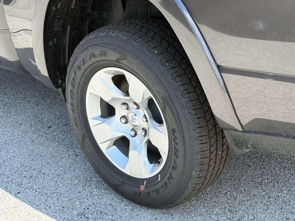 New 2026 RAM 1500 Big Horn AWD/4WD image 27