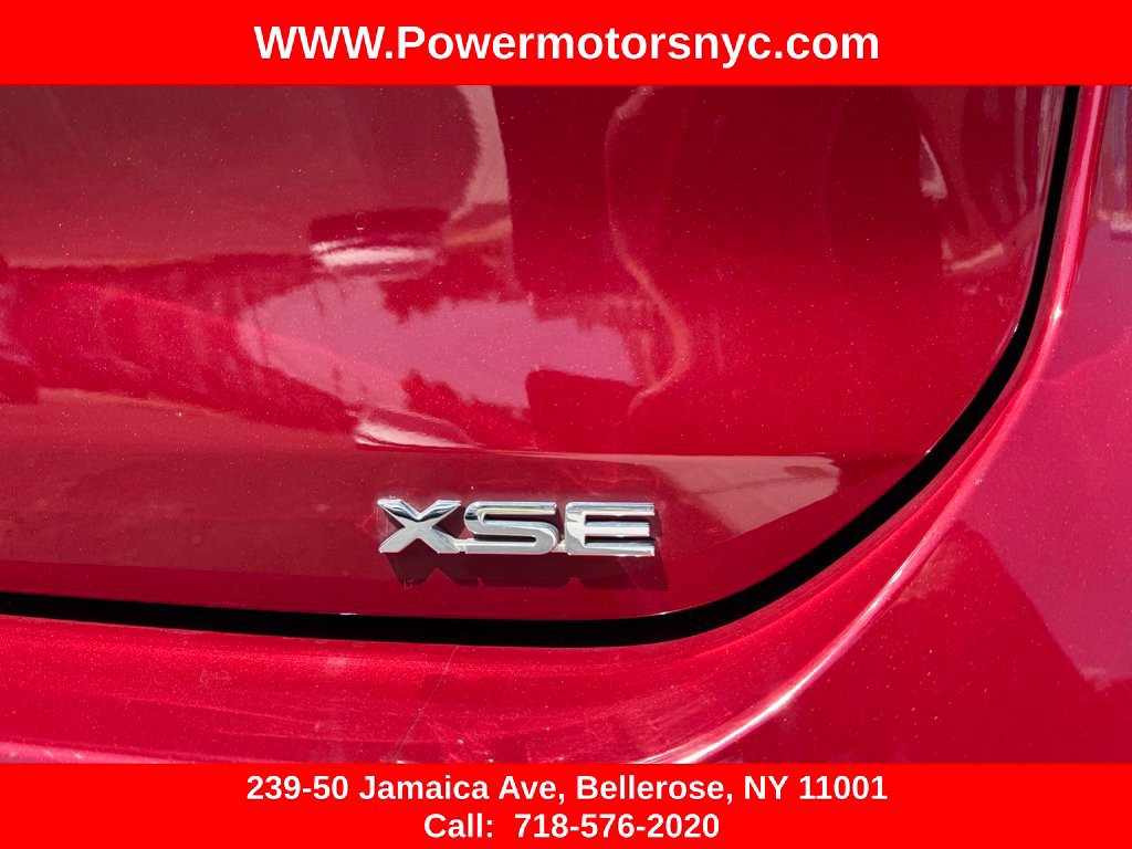 Used 2022 Toyota Highlander XSE FWD image 7