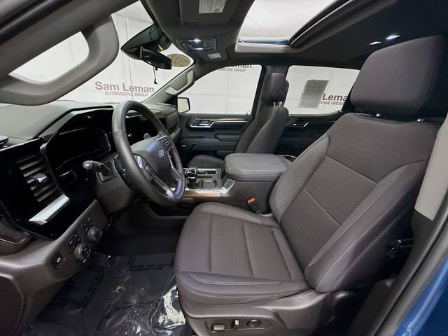 Used 2024 Chevrolet Silverado 1500 LT Trail Boss w/ Convenience Package II image 24