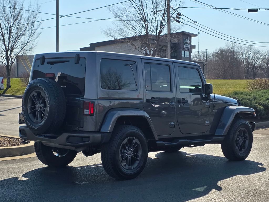 Used 2017 Jeep Wrangler Unlimited Sahara image 5