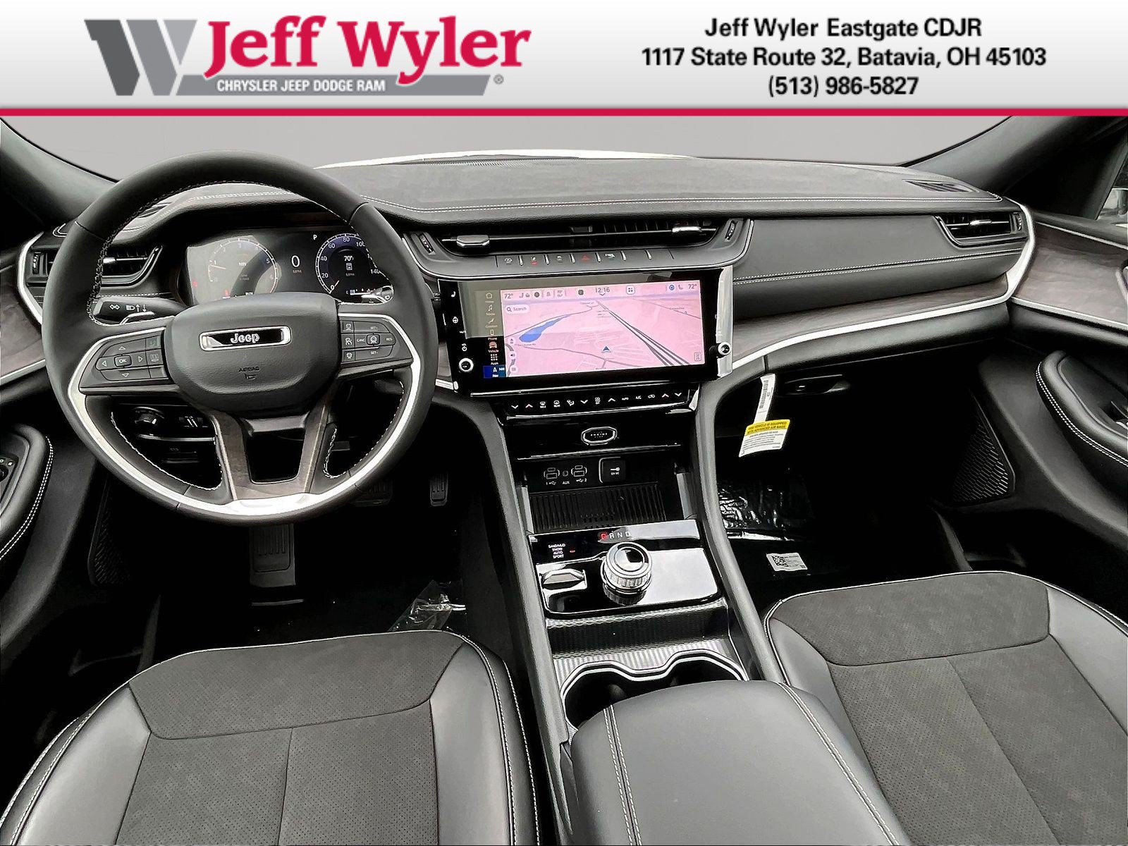 New 2026 Jeep Grand Cherokee Altitude AWD/4WD image 10