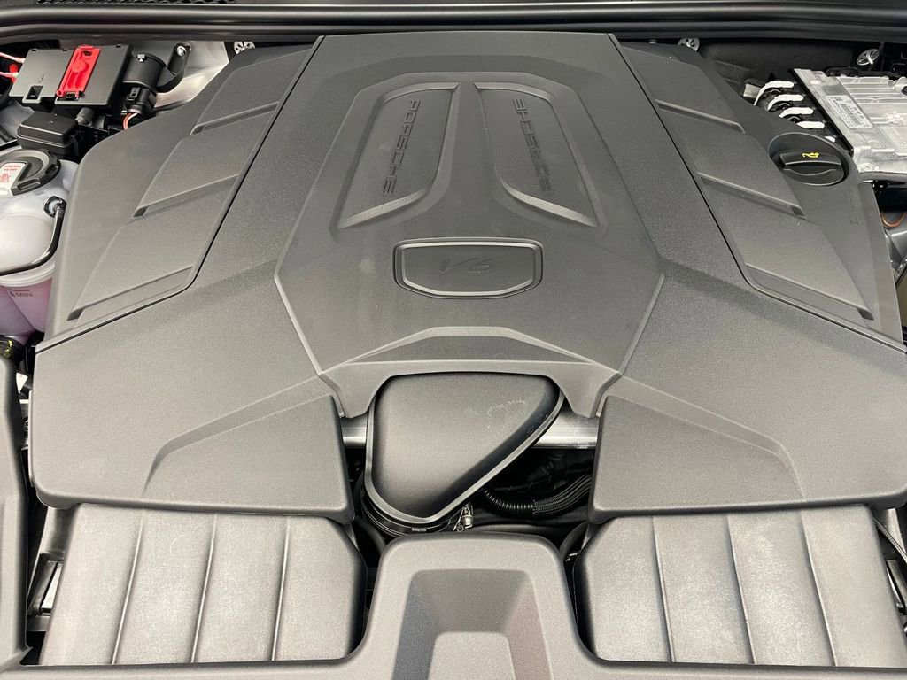 New 2026 Porsche Cayenne AWD/4WD image 20