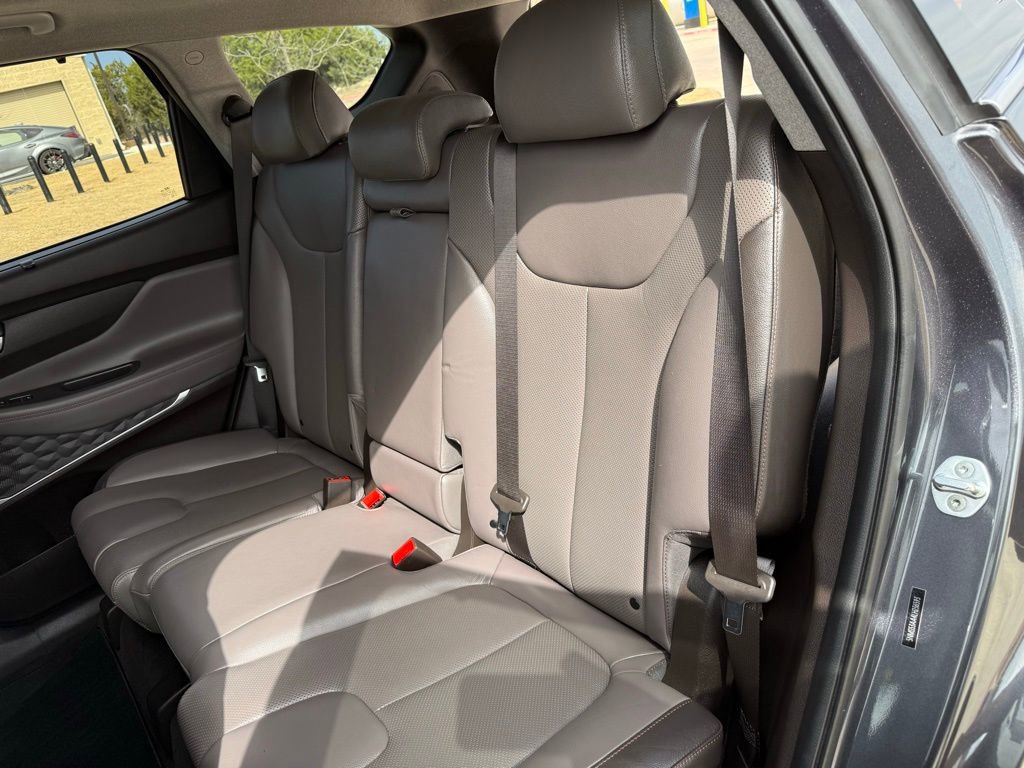 Used 2020 Hyundai Santa Fe Limited image 22