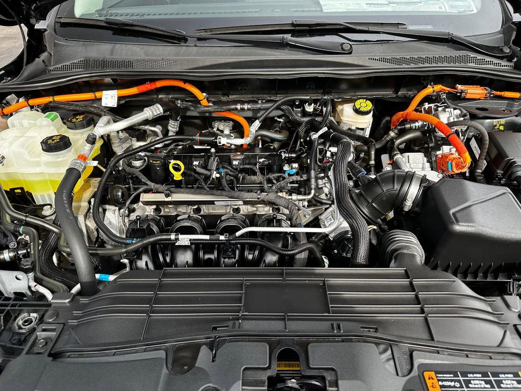 Used 2023 Ford Escape SE image 18