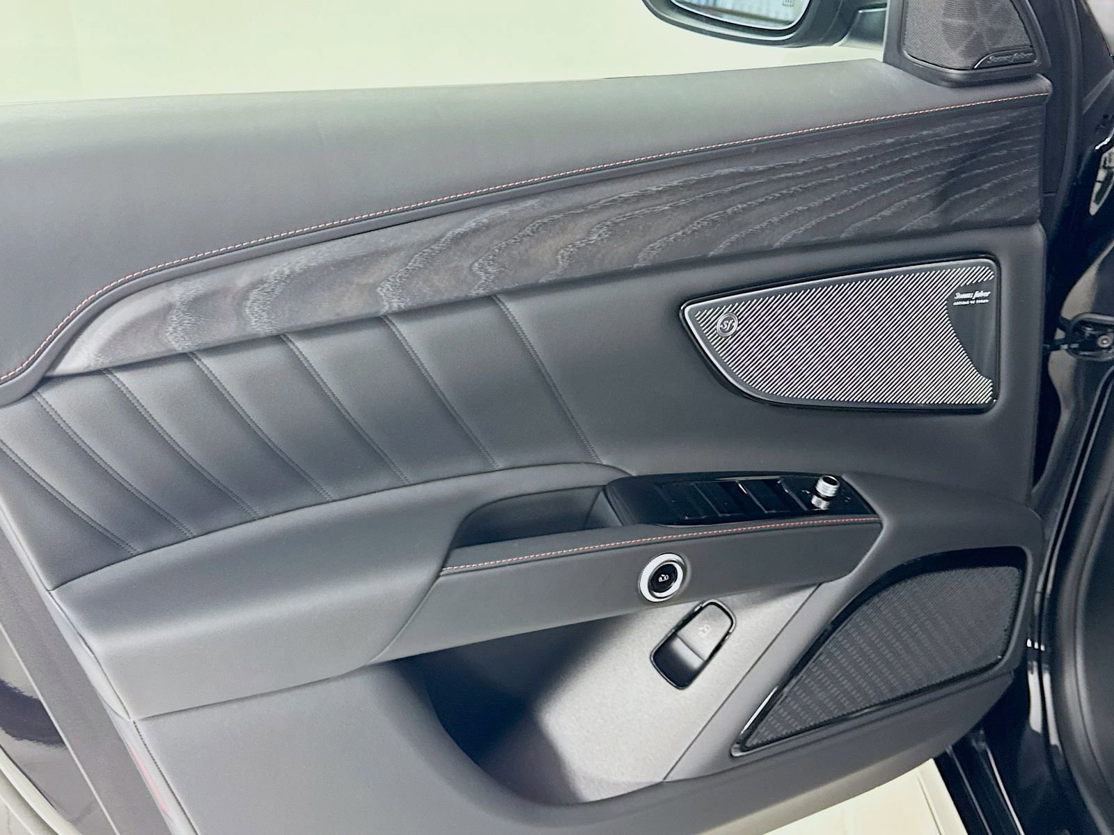 New 2026 Maserati Grecale Modena image 16