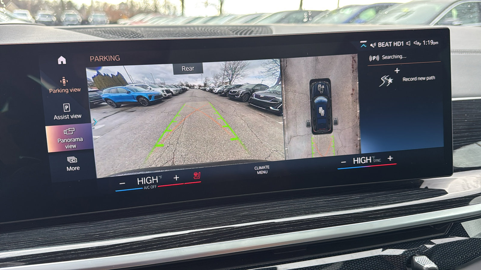 Used 2023 BMW X7 xDrive40i w/ Executive Package image 21