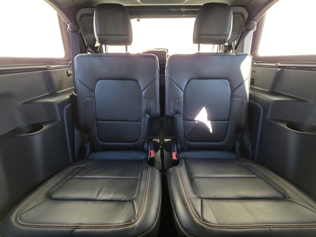 Used 2023 Ford Bronco Badlands image 13