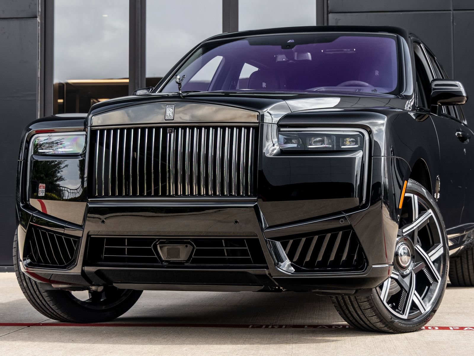 New 2027 Rolls-Royce Cullinan Black Badge AWD/4WD image 6