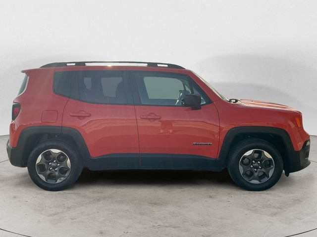 Used 2016 Jeep Renegade Sport w/ Power & Air Group FWD image 6