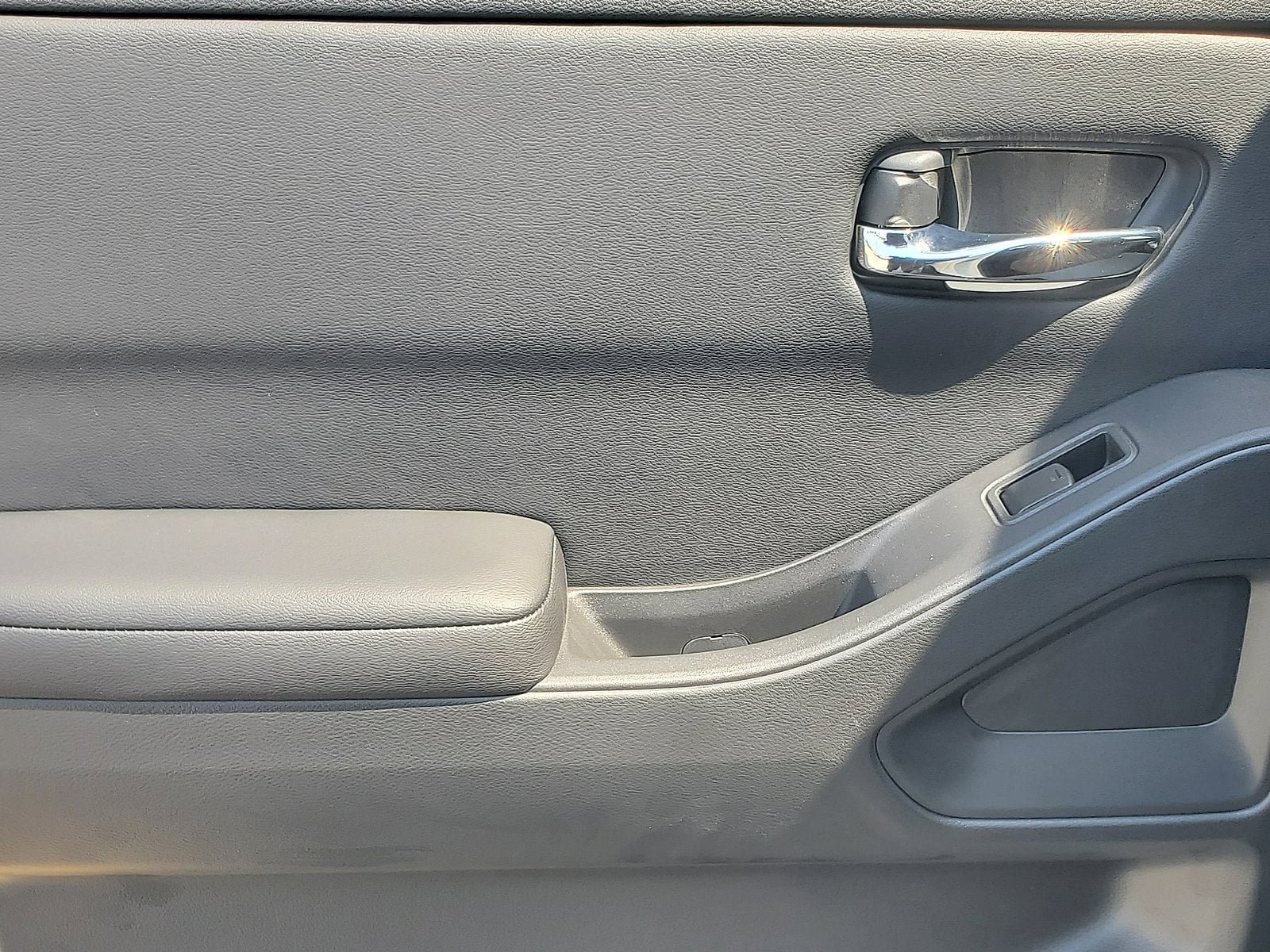 New 2025 Nissan Frontier SV AWD/4WD image 15