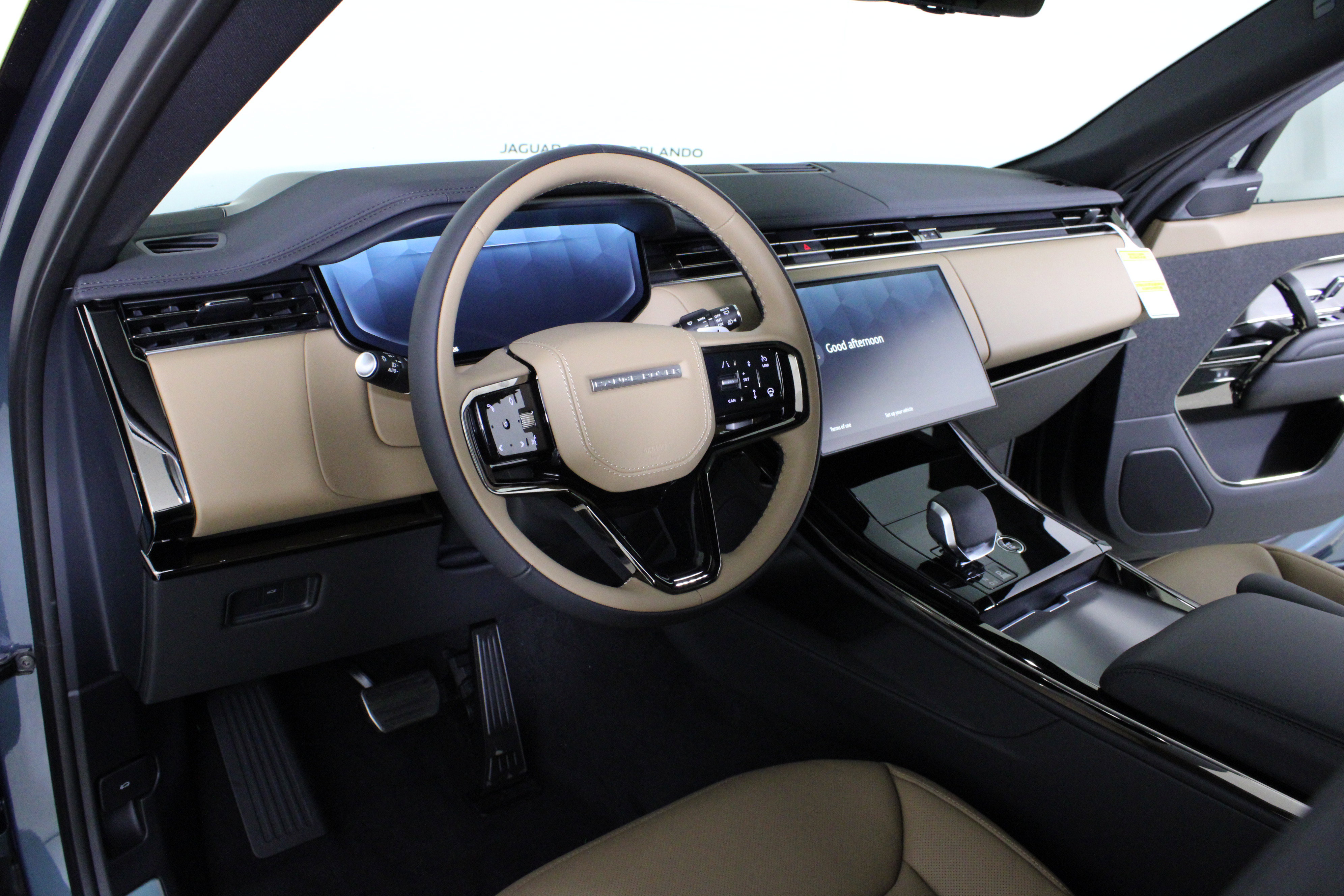 New 2026 Land Rover Range Rover Sport Dynamic SE image 16