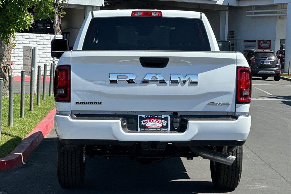 New 2026 RAM 2500 Big Horn AWD/4WD image 5