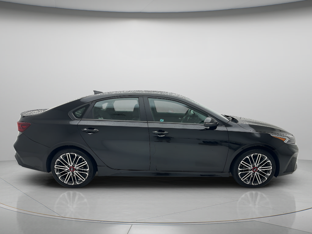 Used 2023 Kia Forte GT w/ GT2 Package FWD image 4