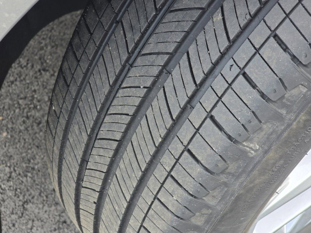 Used 2024 Chevrolet Equinox LT image 29