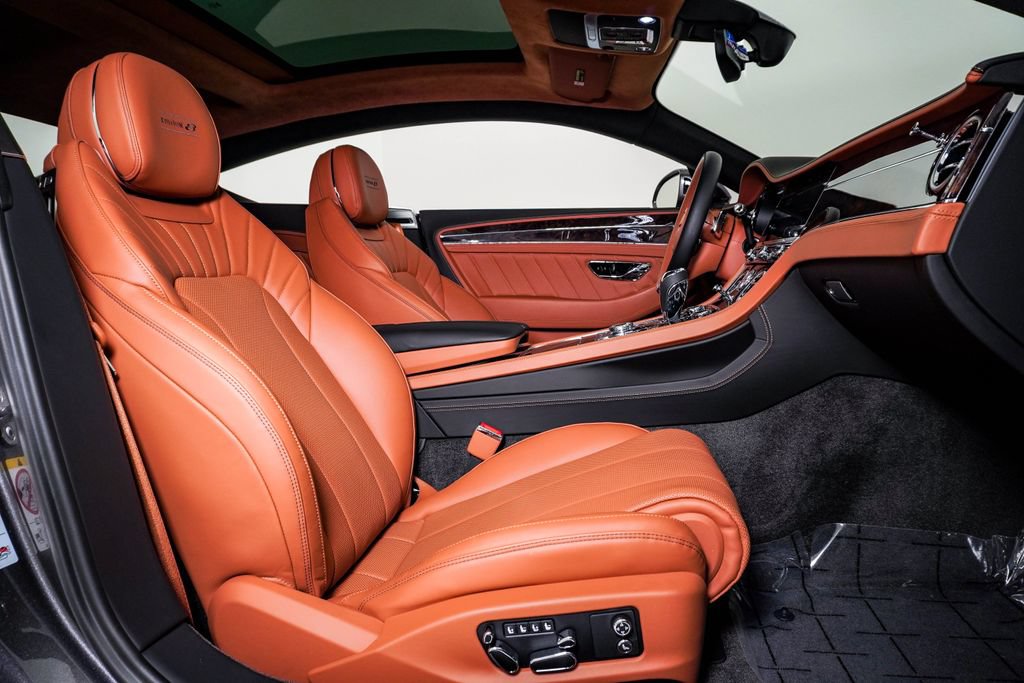 Used 2024 Bentley Continental GT AWD/4WD image 17