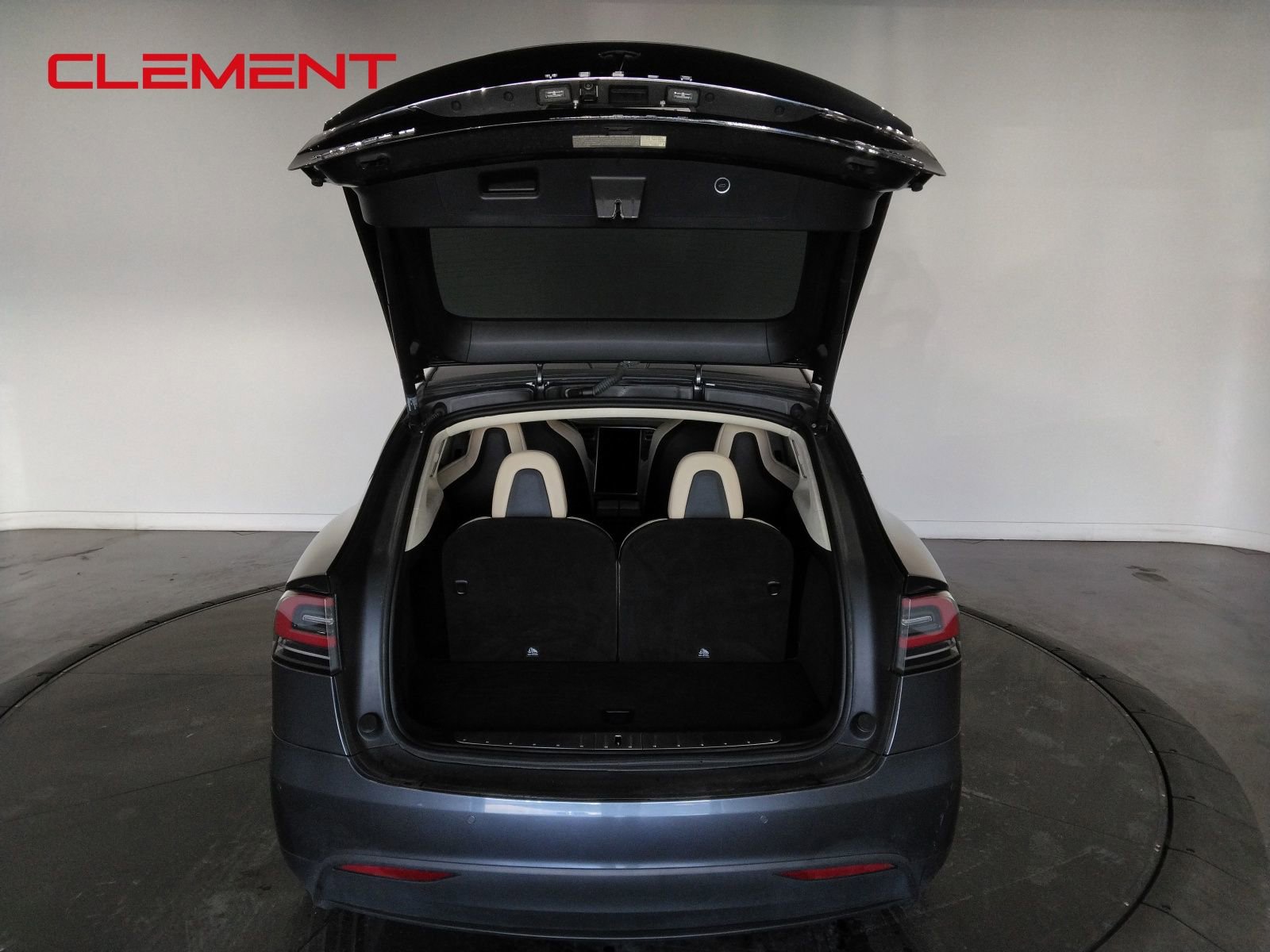 Used 2017 Tesla Model X P100D image 9