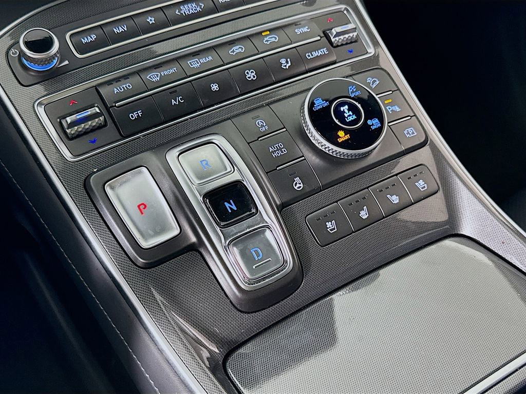 Used 2022 Hyundai Santa Fe Calligraphy image 17