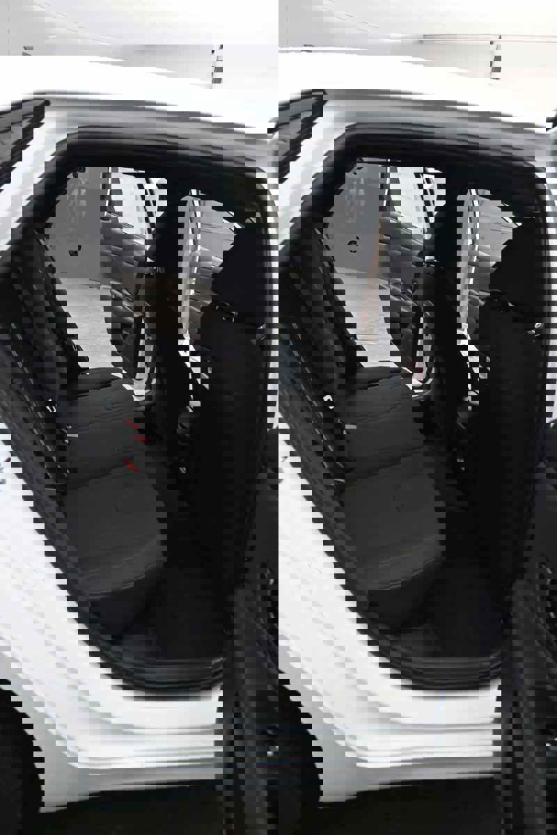 New 2026 Hyundai Elantra Sport image 15